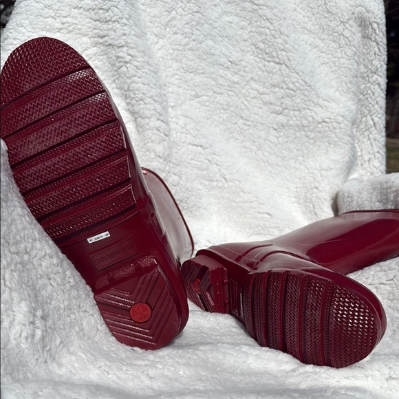 Hunter Red Rain Boots - Picture 3 of 3